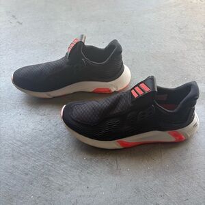 Adidas Men’s Edge XT – Black/Orange – Size 8.5 (EE4162)